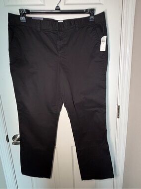 NWT! GAP Black Chinos - Straight Leg